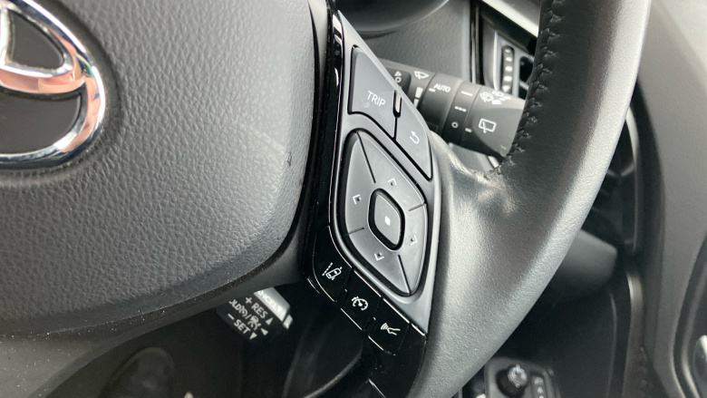 Toyota C-HR 2.0 Hybrid Design 5dr CVT Hybrid Hatchback